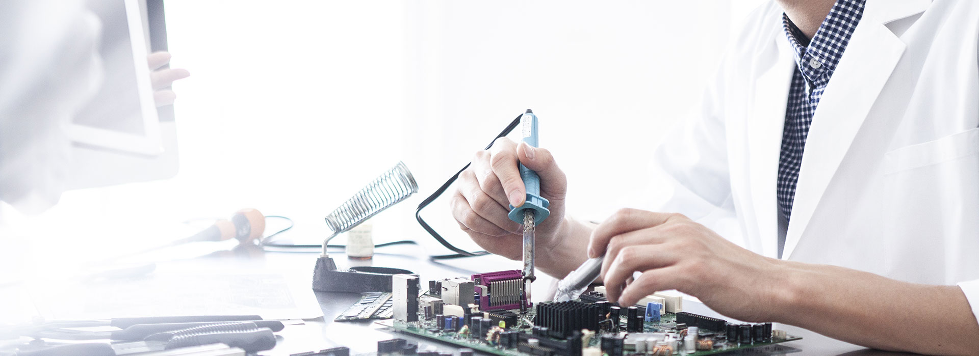 Electronic Testing